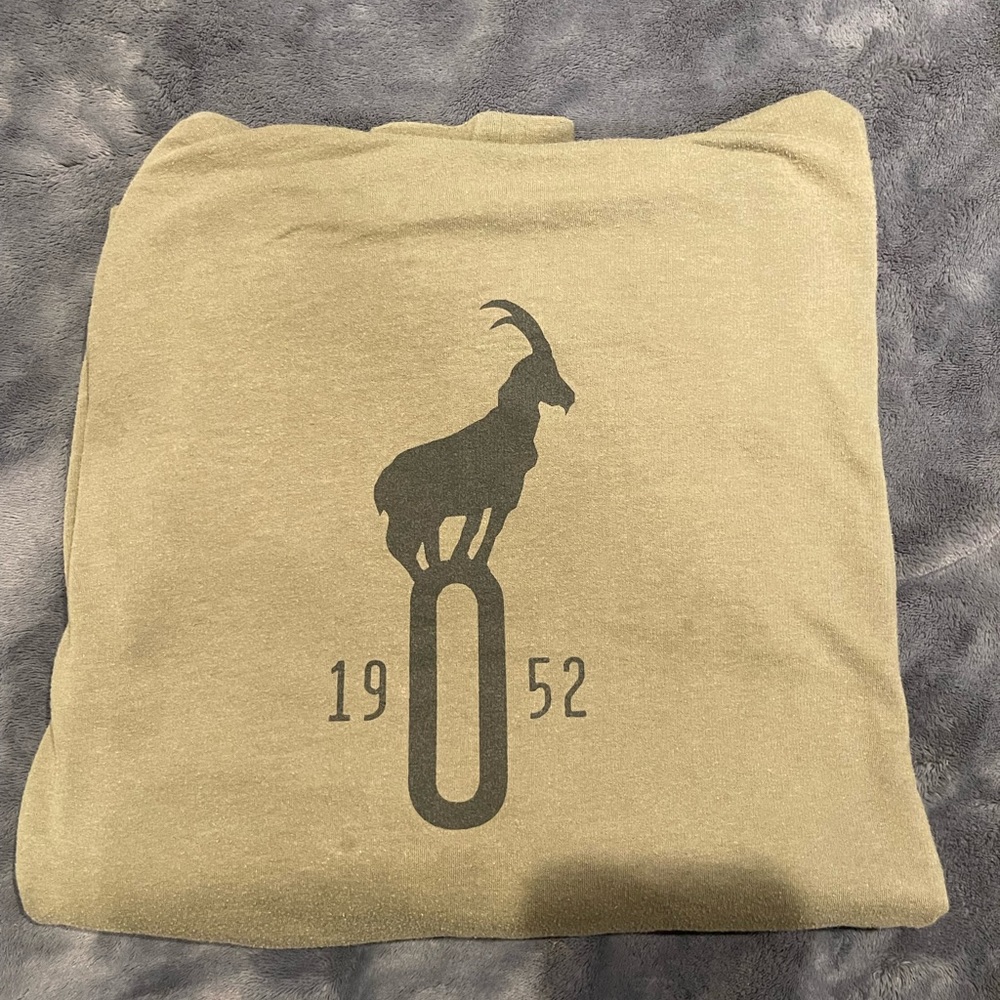 Linksoul Goat Hill golf jacket